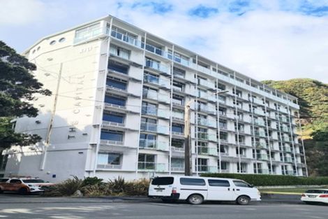 Photo of property in The Capital, 11/370 Oriental Parade, Oriental Bay, Wellington, 6011