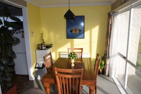 Photo of property in 1 Avon Road, Clifton, Invercargill, 9812