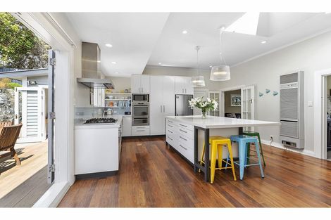 Photo of property in 7 Clutha Avenue, Khandallah, Wellington, 6035