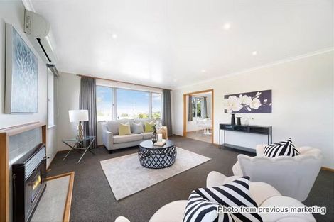 Photo of property in 34 Coniston Avenue, Te Atatu South, Auckland, 0610