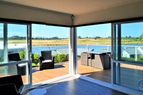 Photo of property in 21 Riverview Place, Waipu, 0582