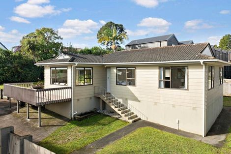 Photo of property in 9 Glucina Place, Glen Eden, Auckland, 0602