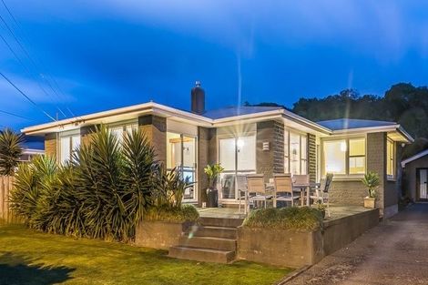 Photo of property in 88 Ngaio Road, Waikanae, 5036