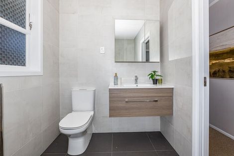 Photo of property in 9 Brora Crescent, Papakowhai, Porirua, 5024