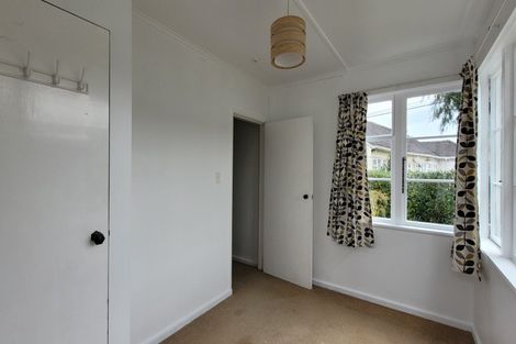 Photo of property in 3 Bryant Grove, Taita, Lower Hutt, 5011