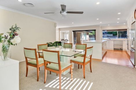Photo of property in 5 Seymour Road, Mellons Bay, Auckland, 2014