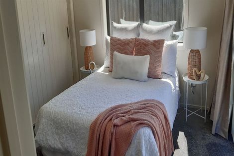 Photo of property in 17 Hosking Drive, Cromwell, 9310