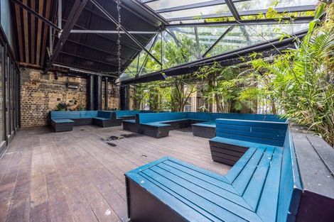 Photo of property in 44a Queen Street, Northcote Point, Auckland, 0627