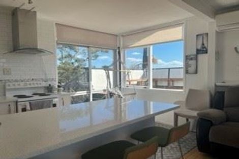 Photo of property in 27 Sunhill Road, Sunnyvale, Auckland, 0612