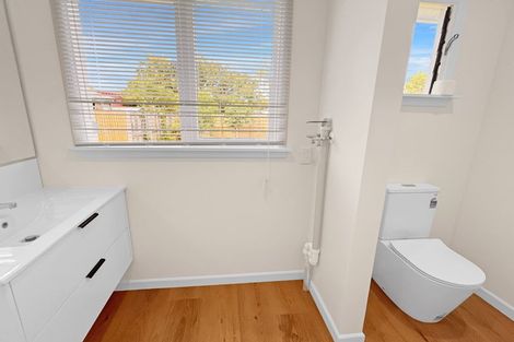 Photo of property in 53 Glenfield Crescent, Mairehau, Christchurch, 8052