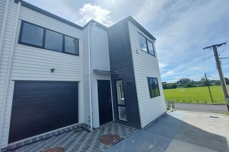 Photo of property in 1/122 Archibald Road, Kelston, Auckland, 0602