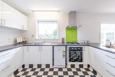 Photo of property in 83 Farrington Avenue, Bishopdale, Christchurch, 8053