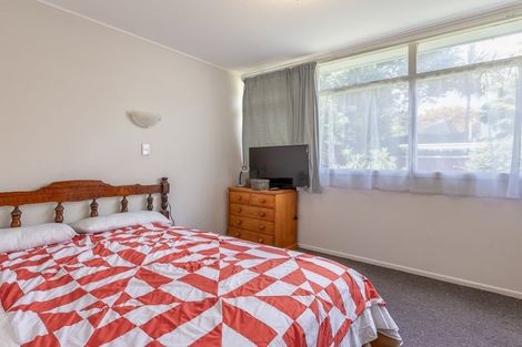 Photo of property in 6 Bermuda Grove, Paraparaumu Beach, Paraparaumu, 5032