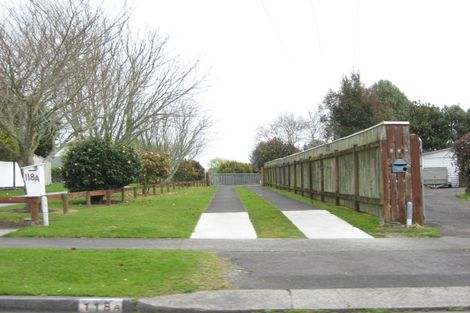 Photo of property in 118 Wairau Road, Oakura, 4314