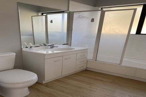 Photo of property in 10/24 Beswick Place, Birkdale, Auckland, 0626