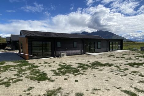 Photo of property in 36 Muster Road, Jacks Point, 9371