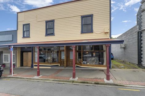 Photo of property in 96 Bridge Street, Eltham, 4322