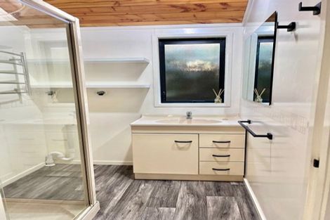 Photo of property in 10 Julia Way, Beachlands, Auckland, 2018