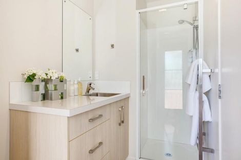 Photo of property in 37 Millen Avenue, Pakuranga, Auckland, 2010