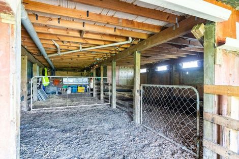Photo of property in 227 Porter Road, Paparoa, 0571