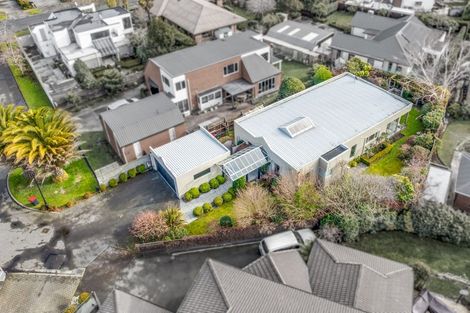 Photo of property in 5 Priorsford Court, Avonhead, Christchurch, 8042
