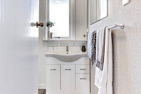 Photo of property in 4 Rotherham Street, Aramoho, Whanganui, 4500