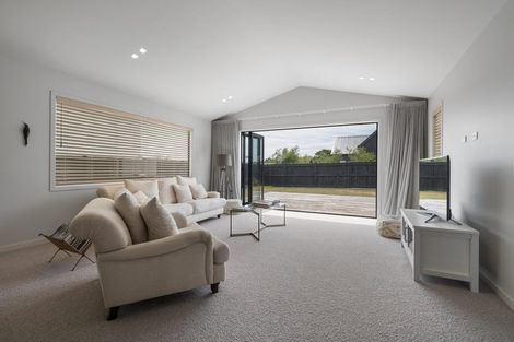 Photo of property in 161 Pharazyn Street, Feilding, 4702