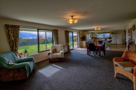 Photo of property in 18 Acheron Way, Te Anau, 9600