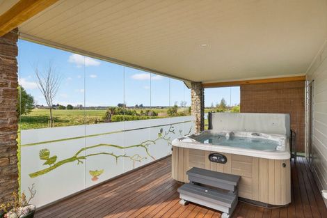 Photo of property in 21 Te Haunui Lane, Pegasus, 7612