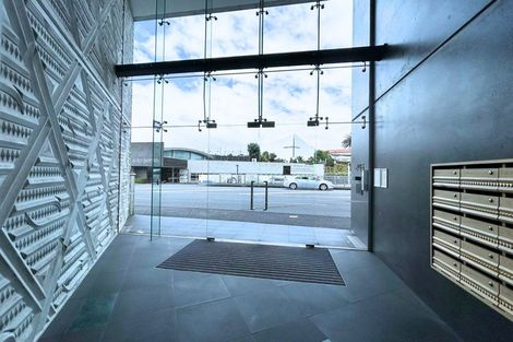 Photo of property in 301/246 Khyber Pass Road, Grafton, Auckland, 1023