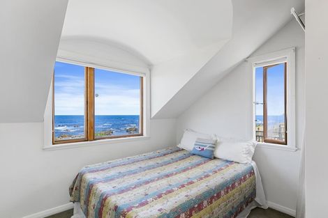 Photo of property in 156 Owhiro Bay Parade, Owhiro Bay, Wellington, 6023