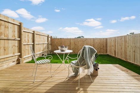 Photo of property in 3/28 Ludlow Terrace, Totara Vale, Auckland, 0627