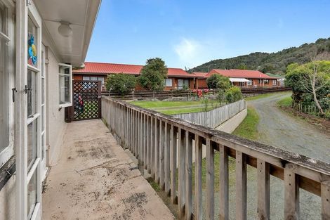 Photo of property in 327 Western Hills Drive, Avenues, Whangarei, 0110