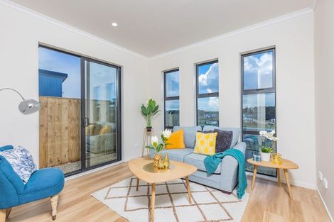 Photo of property in 3 Vintry Drive, Kumeu, 0810