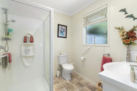 Photo of property in 32 Rosella Drive, Welcome Bay, Tauranga, 3112