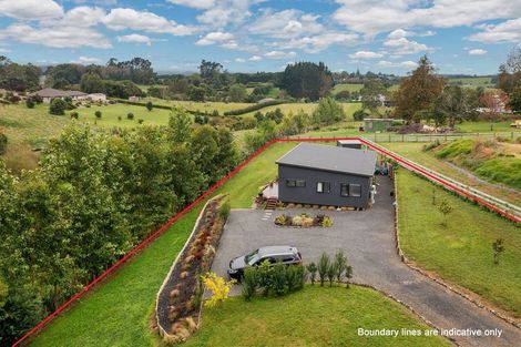 Photo of property in 6 Robins Way, Pokeno, 2471