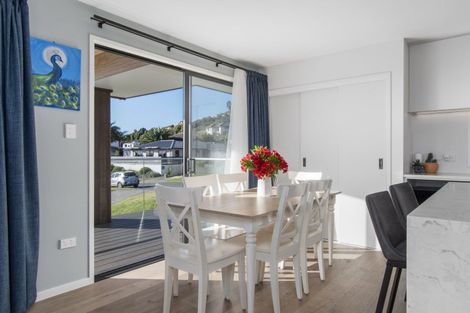 Photo of property in 6 Greenvale Place, Welcome Bay, Tauranga, 3112