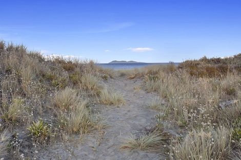 Photo of property in 15 Seaforth Road, Waihi Beach, 3611