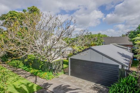 Photo of property in 2a Ryburn Road, Mount Wellington, Auckland, 1062