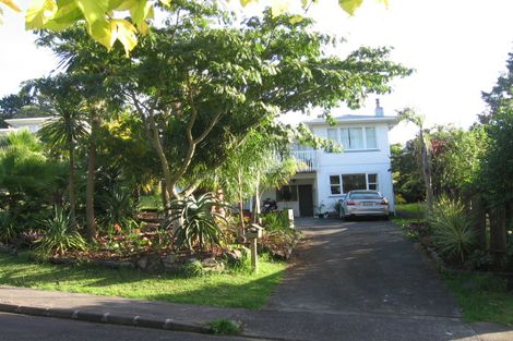 Photo of property in 3 Roband Avenue, Glenfield, Auckland, 0629