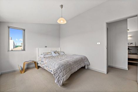 Photo of property in 11 Tolben Place, Golflands, Auckland, 2013