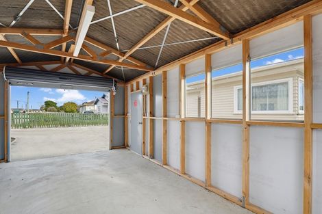 Photo of property in 17 Winchester Street, Levin, 5510