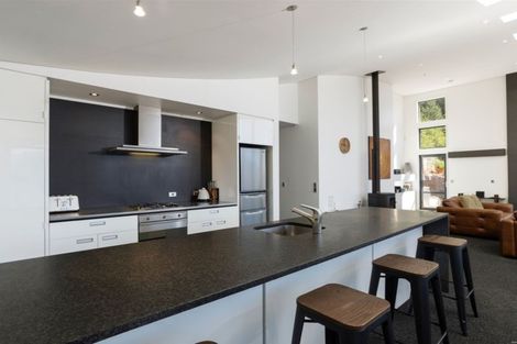 Photo of property in 9 Vanda Place, Fernhill, Queenstown, 9300