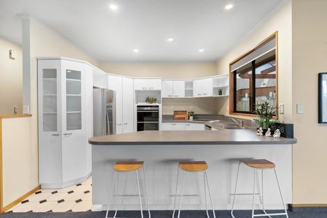 Photo of property in 8 Remarkables Crescent, Frankton, Queenstown, 9300