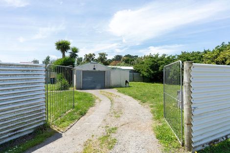 Photo of property in 32 Park Street, Foxton, 4814