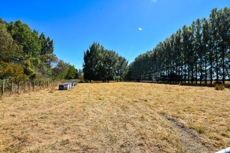 Photo of property in 92 Para Road, Waihakeke, Carterton, 5792