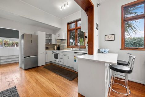 Photo of property in 123 Ranolf Street, Glenholme, Rotorua, 3010