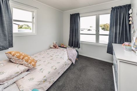 Photo of property in 8a Kings Avenue, Gonville, Whanganui, 4501