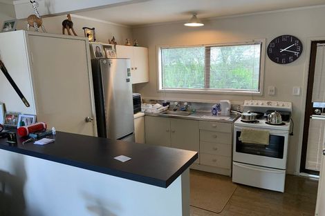 Photo of property in 1/35 D'oyly Drive, Stanmore Bay, Whangaparaoa, 0932