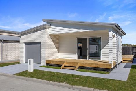 Photo of property in 68 Riley Crescent, Papamoa Beach, 3118